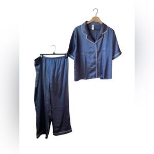 Flora Nikrooz 2-piece set in navy blue, size XLarge.